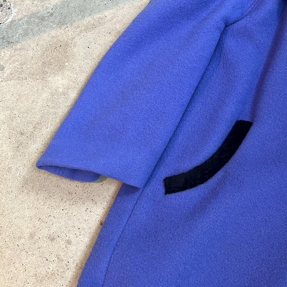 Todoruk Periwinkle Faux-Fur-Collar Wool Coat - Picture 5 of 11